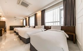 Cs Premier Hotel